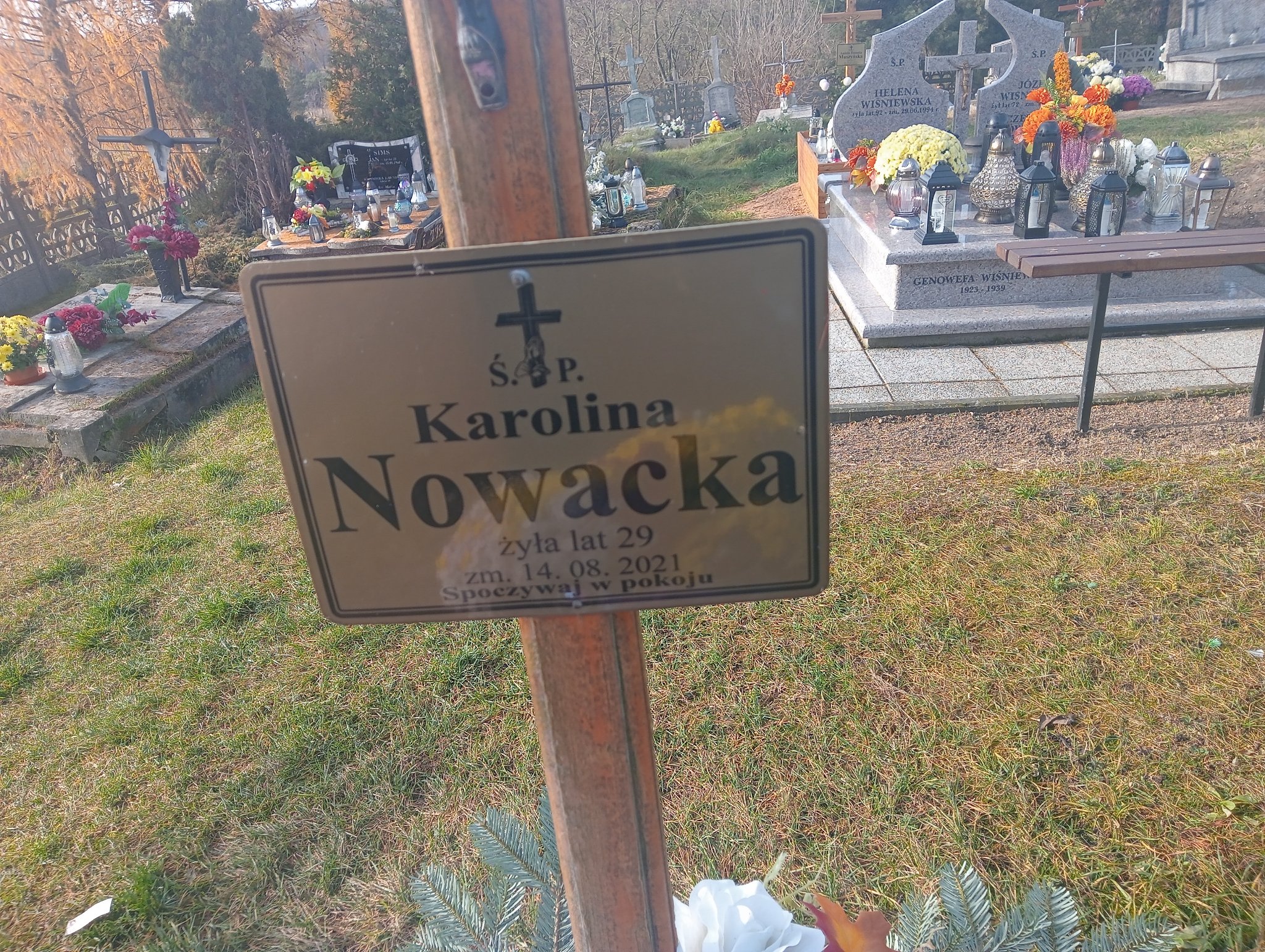 Karolina Nowacka 1992 Konin Gosławice - Grobonet - Wyszukiwarka osób pochowanych